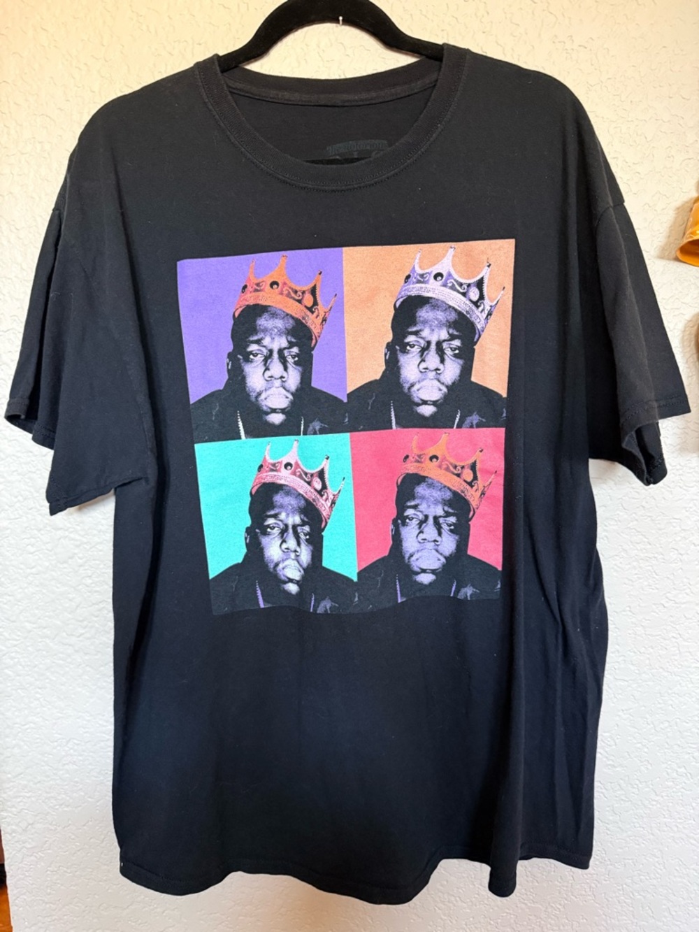 Biggie Graphic Tee with Color Block Crown Print, X-Large